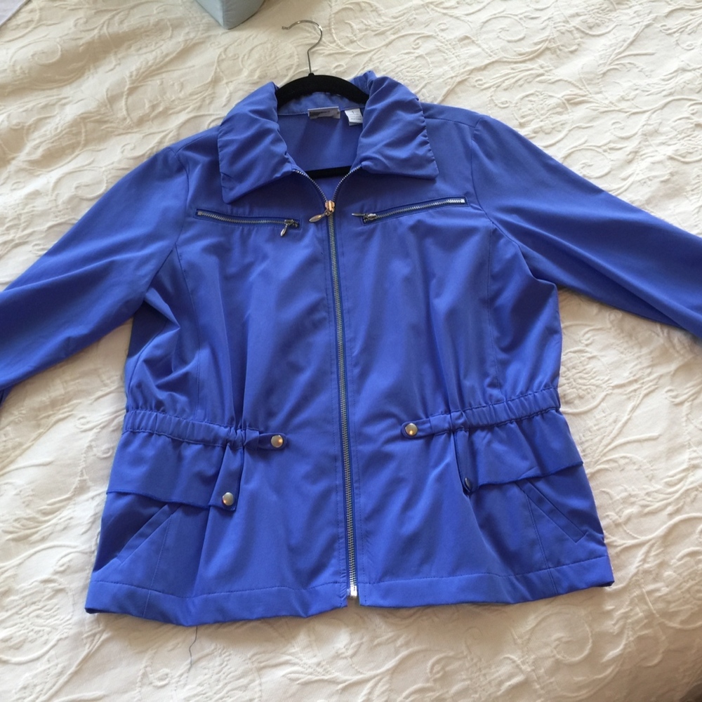 Jacket - Picture 5 of 5